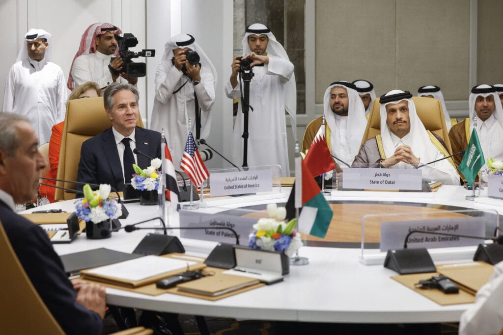 Qatar Brokers Iran-US Backchannel Talks in April 2026 Mediation Push